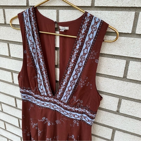 Urban Outfitters Ecote Paisley Plunge Front Romper - Picture 4 of 12